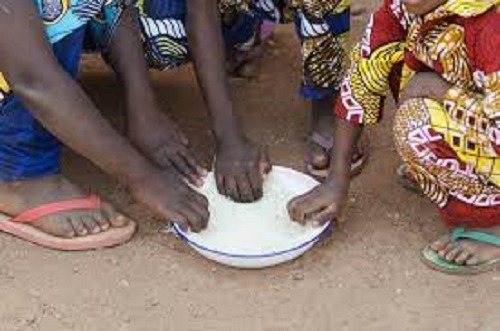 برنامج الأغذية العالمي يحذر من حدوث مجاعة بشرق إفريقيا