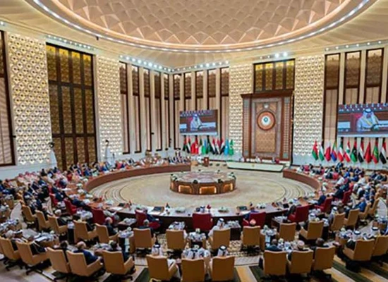 العدوان على قطر: انطلاق اجتماع وزراء الخارجية التحضيري للقمة العربية  الإسلامية الطارئة في الدوحة