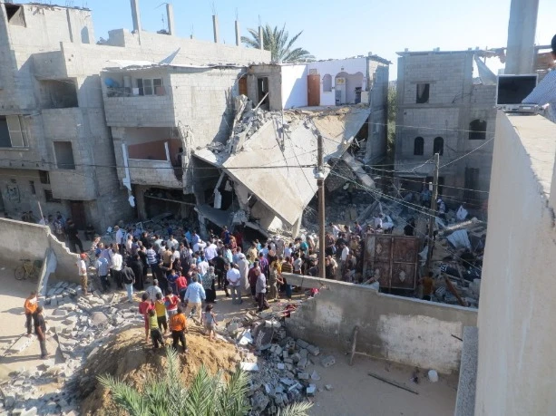110  شهداء فلسطينيين وعشرات الجرحى جراء العدوان الصهيوني المتواصل على قطاع  غزة