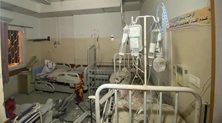 نفاذ الماء والأكسجين في مستشفى كمال عدوان شمال القطاع