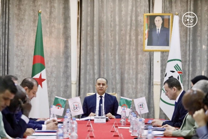 الفاف تضبط رزنامة موسم 2026 – 2027 للرابطة الأولى....20 أوت موعد انطلاق البطولة المحترفة