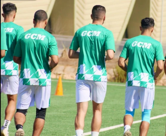 قمة حاسمة بملعب مفلح عواد بين غالي معسكر  ووداد مستغانم  : مباراة بست نقاط تُحدد ملامح البقاء