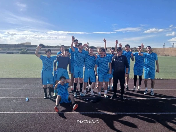 كأس الجزائر الجامعية لكرة القدم المصغرة 2026 : فريق المدرسة العليا لأساتذة وهران يتأهل إلى المرحلة النهائية