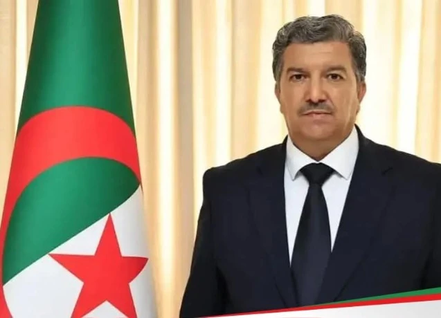 وزير الاتصال يعزي في وفاة المدير العام الأسبق لوكالة الأنباء الجزائرية المرحوم عبد المالك عينوش