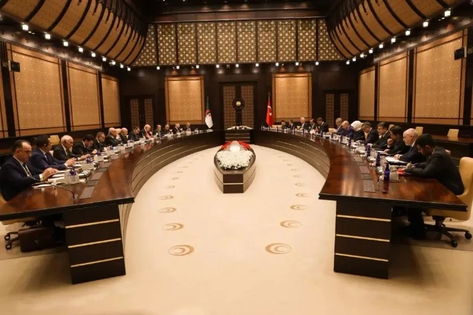 رئيس الجمهورية يترأس مناصفة مع نظيره التركي الدورة الأولى لمجلس التعاون الاستراتيجي رفيع المستوى الجزائري-التركي