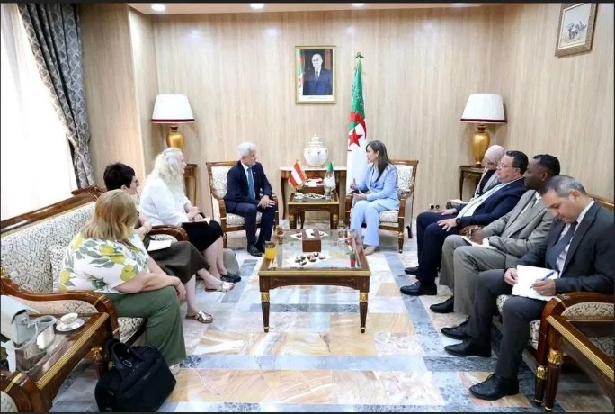 بوفدش تستقبل سفير جمهورية النمسا لدى الجزائر