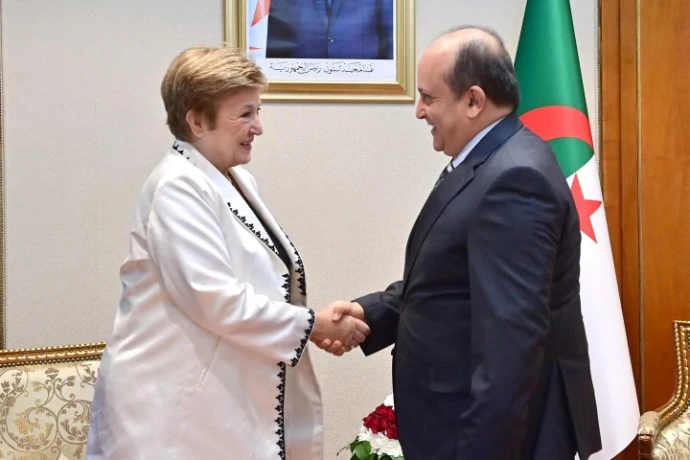 الوزير الأول يستقبل المديرة العامة لصندوق النقد الدولي