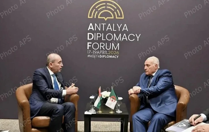 عطاف يجري بأنطاليا محادثات ثنائية مع نظيره الأردني