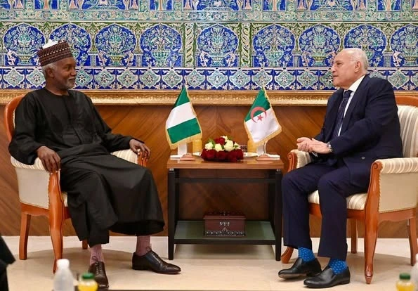 عطاف يستقبل وزير خارجية نيجيريا