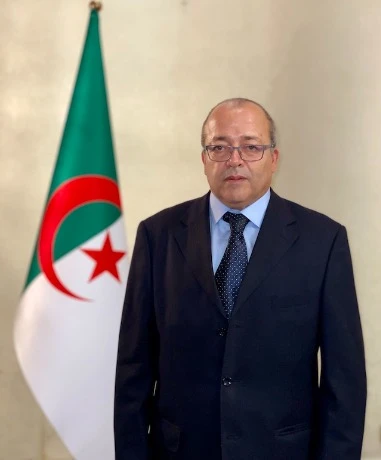 وزير الاتصال:  "للإعلام دور محوري في ترقية لديمقراطية "
