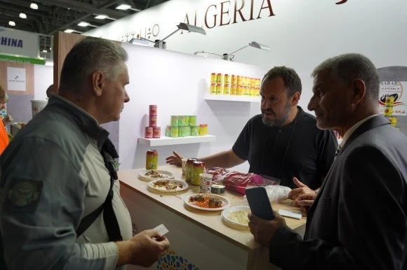 الصالون الدولي للصناعات الغذائية بموسكو: جلسات ثنائية بين متعاملين اقتصاديين جزائريين ونظرائهم  لبحث سبل التعاون و الشراكة