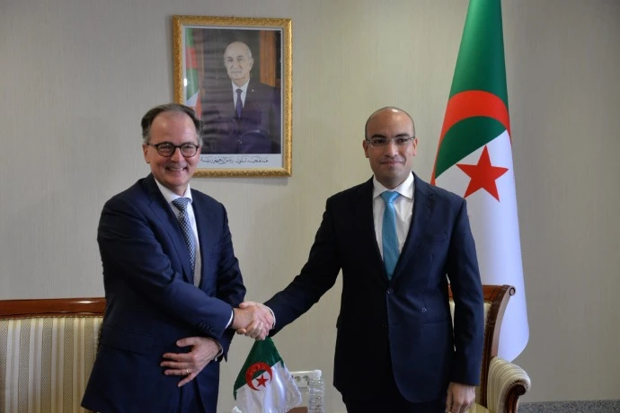 شايب يستقبل الأمين العام لاتفاقية لاهاي للقانون الدولي الخاص