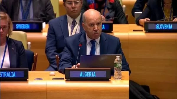 سايحي: الجزائر تشدد على السلام و الدفاع على القضايا العادلة في العالم