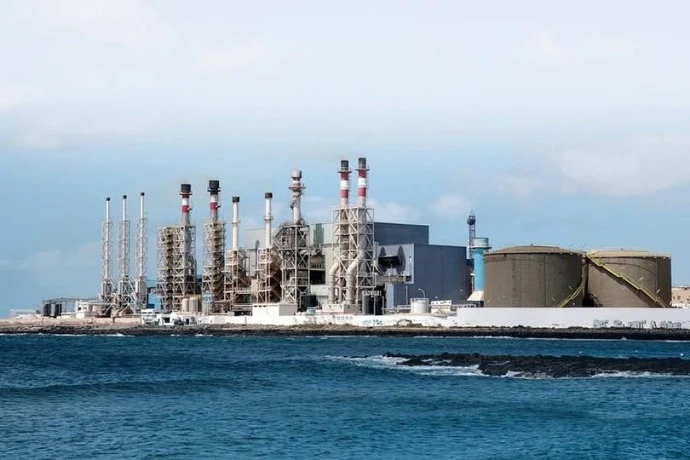 ناباك 2025 بوهران : مشاريع تحلية المياه بالجزائر تستقطب اهتماما واسعا من  الوفود الدولية المشاركة