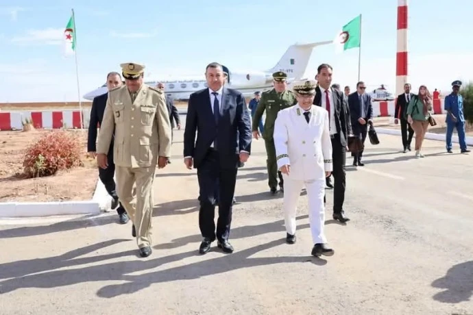 وزير الداخلية في زيارة عمل إلى ولايات النعامة والأبيض سيدي الشيخ والعريشة