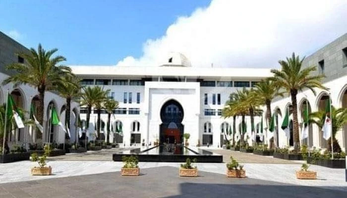 الموافقة على تعيين سفير الجزائر الجديد لدى قبرص