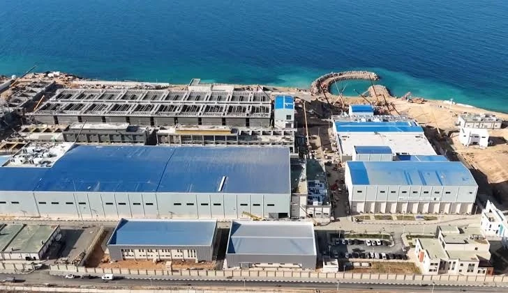 وهران: محطة تحلية مياه البحر بالمقطع تجسد رهان الجزائر على السيادة المائية  والتكنولوجية