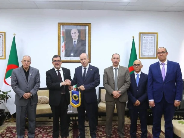 سايحي يستقبل الأمين العام لمنظمة الوحدة النقابية الإفريقية