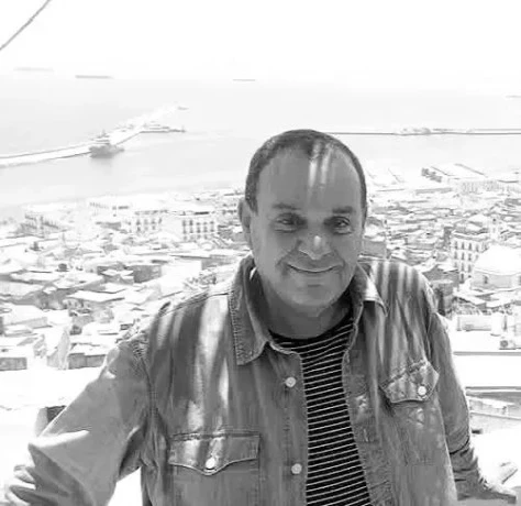 الصحفي السابق بوكالة الأنباء الجزائرية يوسف زرارقة في ذمة الله