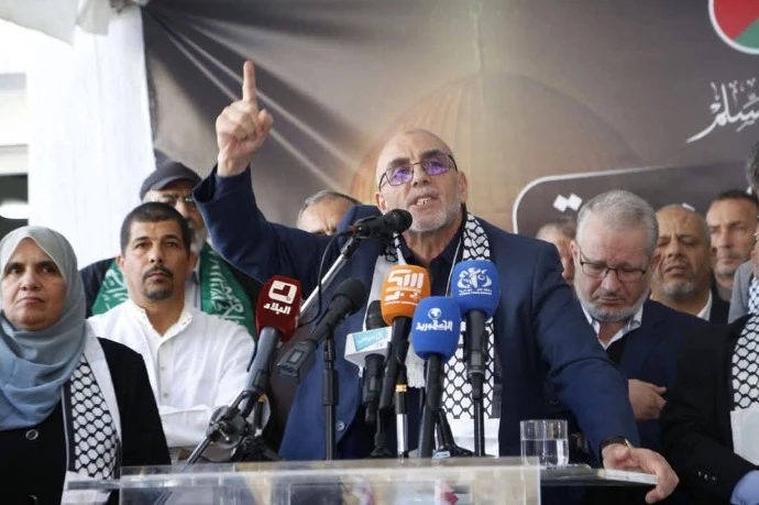 حركة مجتمع السلم تنظم وقفة تضامنية مع الشعب الفلسطيني