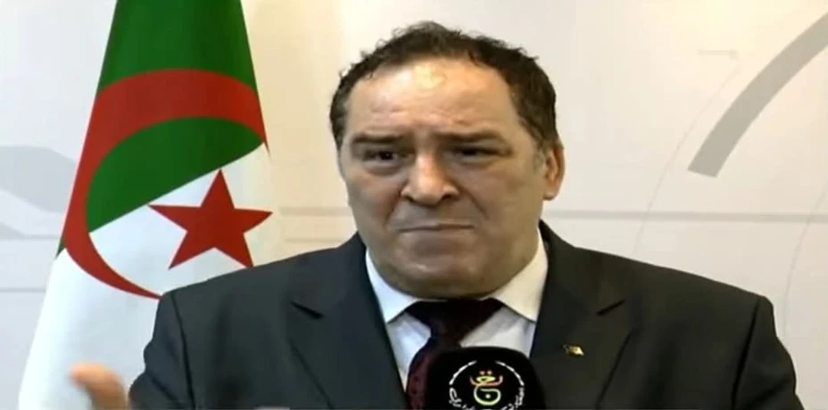 وزير الاتصال يدعو الإعلام الرياضي الى الارتقاء بالمحتوى واعتماد لغة إعلامية هادئة وواقعية