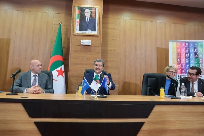 وزير الاتصال يشرف على اشغال ورشة تكوينية لفائدة الصحفيين حول دور وسائل الاعلام في حماية حقوق الطفل