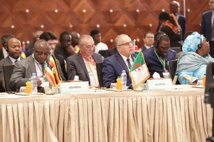 استئناف أشغال الفترة المسائية للندوة ال12 رفيعة المستوى حول السلم والأمن في إفريقيا-مسار وهران في جلسات مغلقة