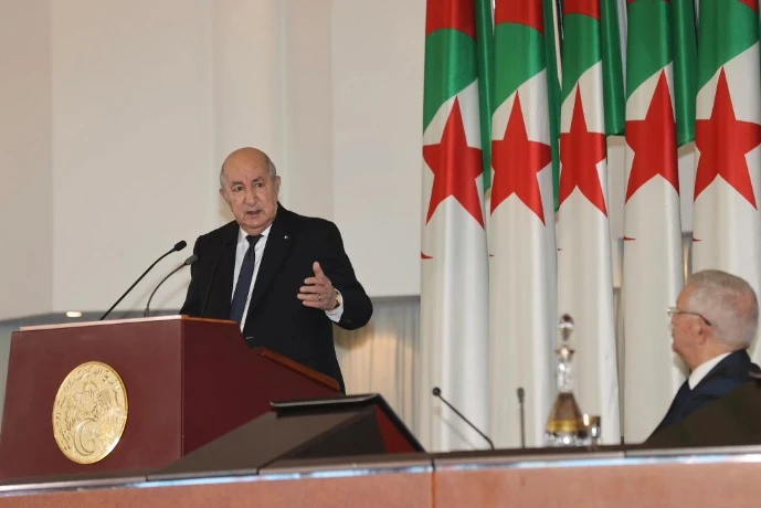 رئيس الجمهورية:  لن نتخلى عن الطابع الاجتماعي للدولة