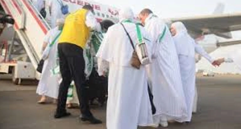 حج 2025: انطلاق عملية حجز تذكرة السفر إلى البقاع المقدسة غدا الاثنين