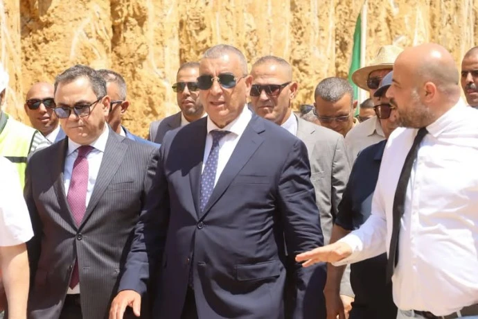 جلاوي يتفقد سير مشروع الخط السككي المنجمي الشرقي بالطارف