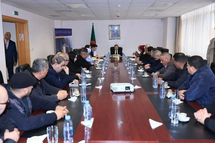 وزير الاتصال يشرف على لقاء عمل مع عدد من مسؤولي المواقع الإعلامية الإلكترونية المعتمدة