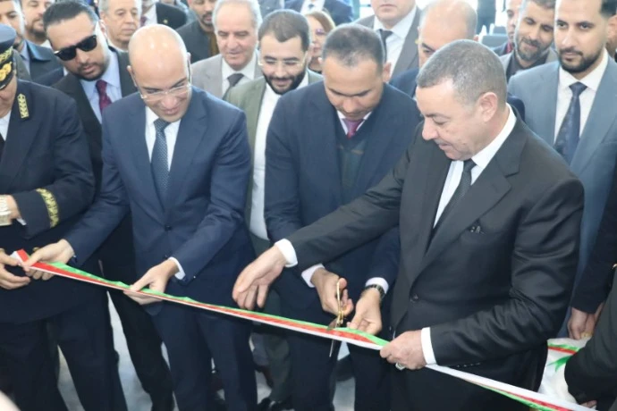 وهران: سعيود وشايب  يشرفان  على افتتاح الملحقة الجهوية للتصديق على الوثائق الادارية الموجهة للاستعمال في الخارج