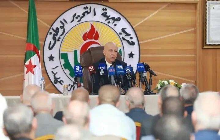 الانتخابات المحلية:  بن مبارك يشدد على ضمان حضور نوعي للشباب والمرأة في القوائم الانتخابية لحزب جبهة التحرير الوطني