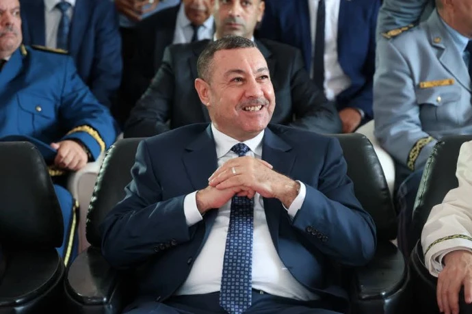 سعيود يتابع عرضا حول حصيلة نشاط ميناء مستغانم وافاق تطويره