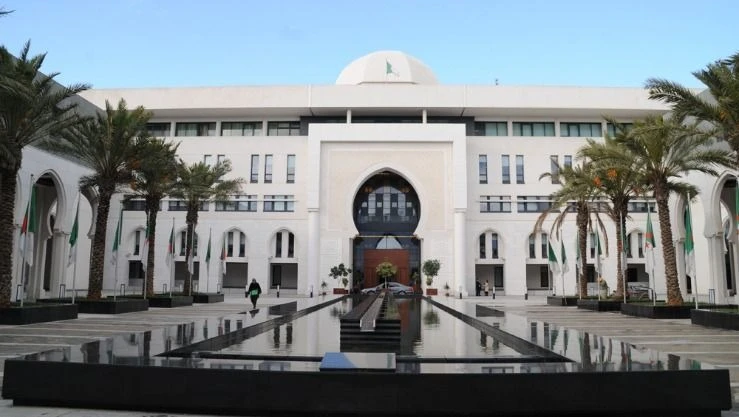 سفيران جديدان بجمهوريتي لاوس وكينيا
