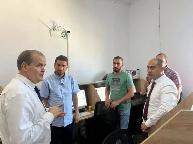 رزيق يتفقد منصات متابعة ملفات الاستيراد وانشغالات المتعاملين