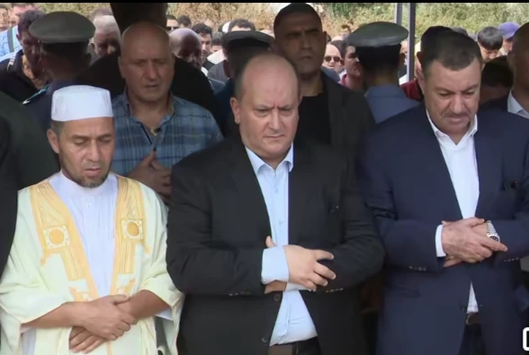 بتكليف من رئيس الجمهورية.. الوزير الأول يشارك في تشييع ضحايا الحرائق بجيجل