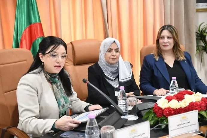 المجلس الشعبي الوطني  : عبد اللطيف تعرض مشروع قانون ممارسة الأنشطة التجارية أمام اللجنة المختصة