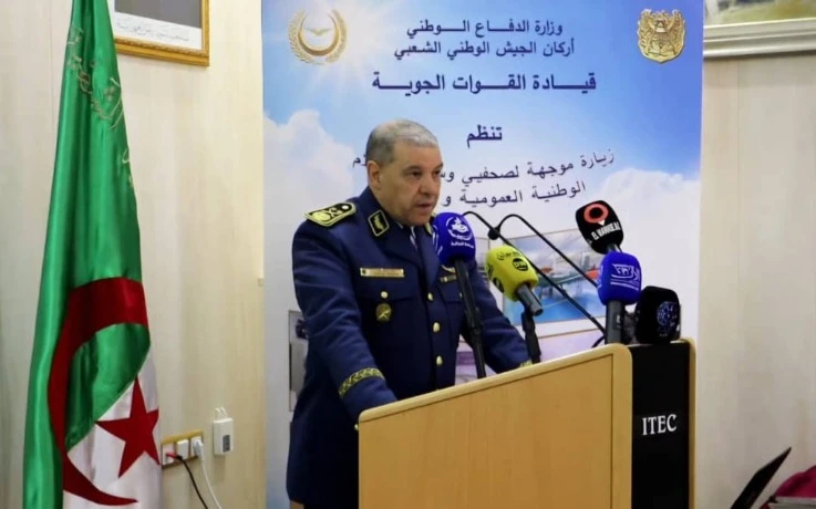 زيارة موجهة لمؤسسة صناعة الطائرات "الشهيد بومدال عابد" بطفراوي : كفاءات وطنية  خبيرة في التصنيع والمراقبة والصيانة