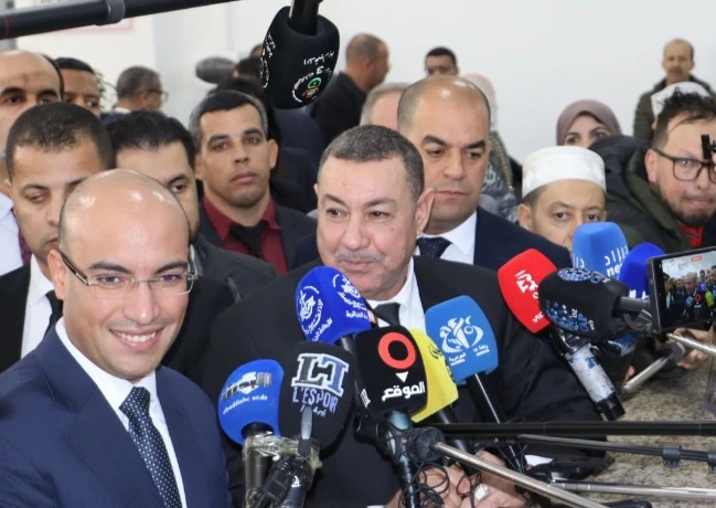 في زيارة مست هياكل قاعدية وادارية هامة :سعيود  يدشن دار بلدية  وهران ومحوّل نفق المشتلة