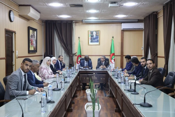 المجلس الأعلى للشباب: وزير التربية الوطنية ضيف الندوة الافتراضية "ساعة  حوار"
