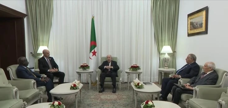 رئيس الجمهورية يستقبل سعادة سفير جمهورية غانا