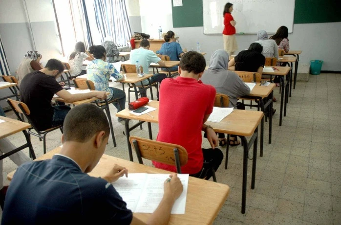 تربية: تحديد تواريخ سحب استدعاءات المترشحين لامتحاني التعليم المتوسط  والبكالوريا
