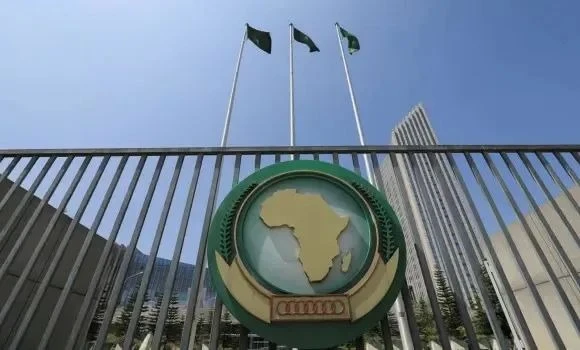 مجلس السلم والأمن الإفريقي يشيد بجهود رئيس الجمهورية في تعزيز أجندة مكافحة الإرهاب والتطرف العنيف