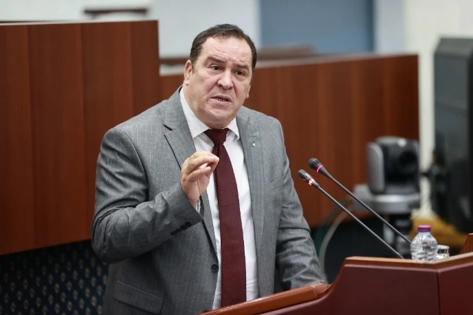 مزيان: الإعلام الوطني سيواصل العمل لحماية الموروث الحضاري والثقافي الوطني