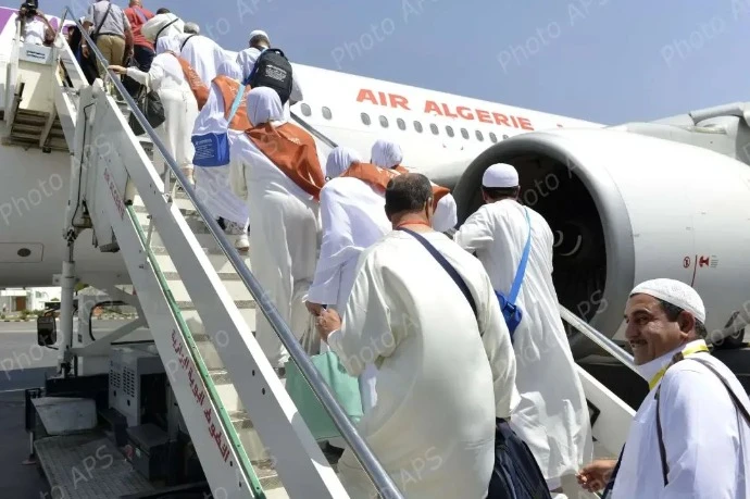 انطلاق أول رحلة للحجاج في 29 أبريل