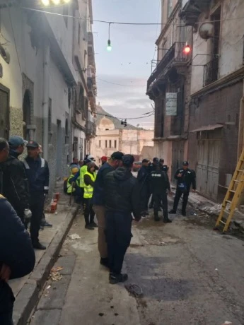 وهران: ترحيل 51 عائلة كانت تقطن بعمارات آيلة للسقوط ببلدية وهران نحو سكنات لائقة بسيدي البشير