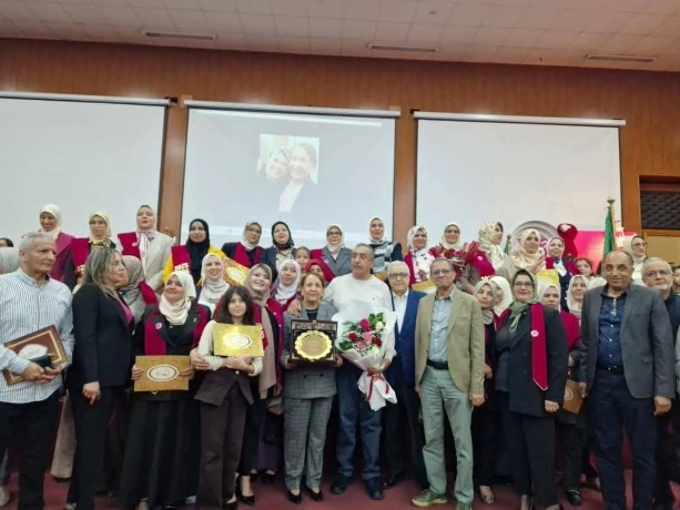 وهران: تخرج أول دفعة من الأطباء المتخصصين في أمراض وجراحة الثدي