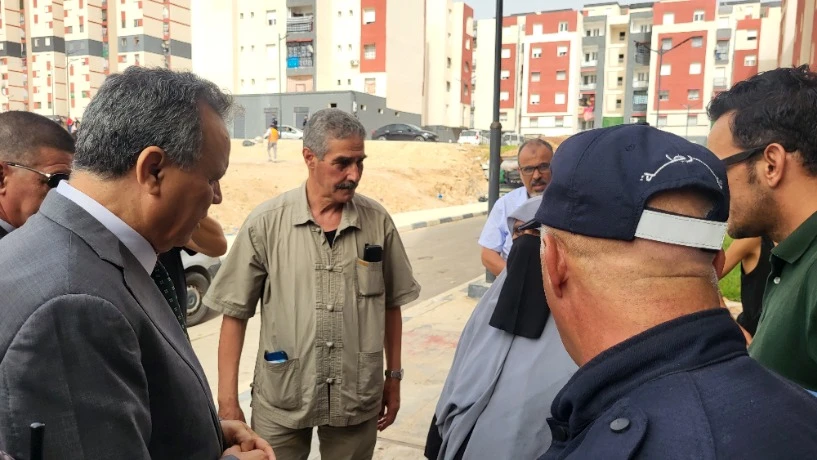 والي وهران يشرف على إعادة إسكان عائلتين متضررتين من حادث انفجار بوادي تليلات
