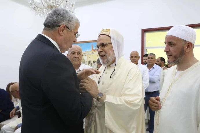 والي وهران يُشرف على حفل استقبال بمناسبة عيد  الأضحى